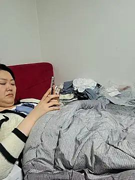 rami0428 online show from March 18, 2026, 6:16 am