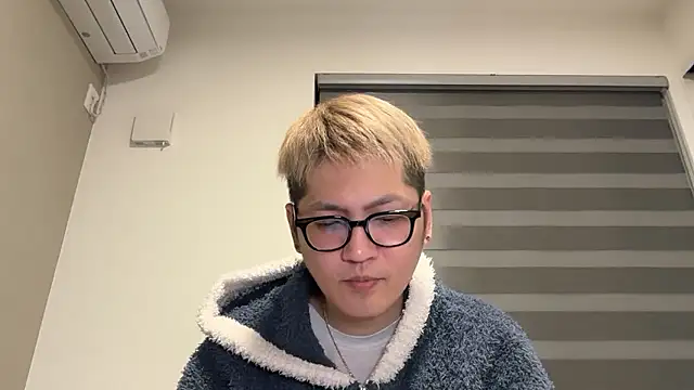 kensnb online show from March 3, 2026, 12:33 pm