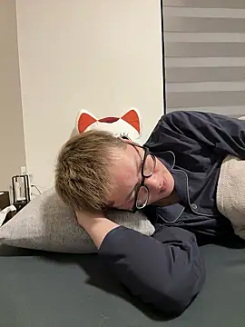 kensnb online show from April 9, 2026, 8:14 pm