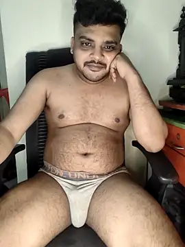 Snapshot of Mr_Handsome_hunk chatting on October 26, 2025, 5:41 pm Mr Handsome hunk online show from October 26, 2025, 5:41 pm