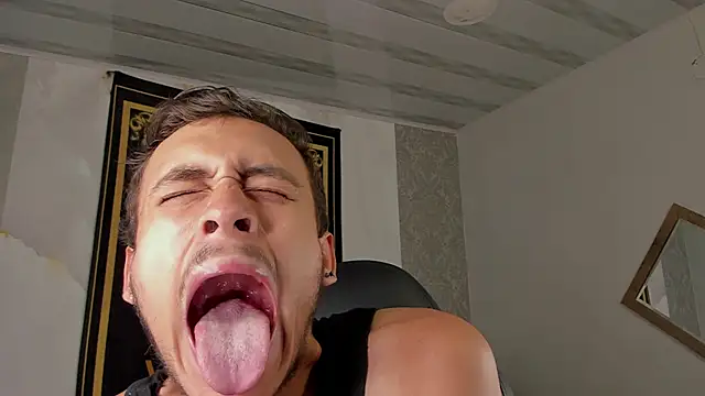 Desmon Clark online show from January 31, 2025, 10:52 pm