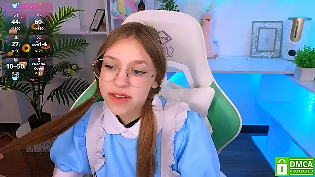 LayriantaVee online show from January 18, 2025, 7:17 am