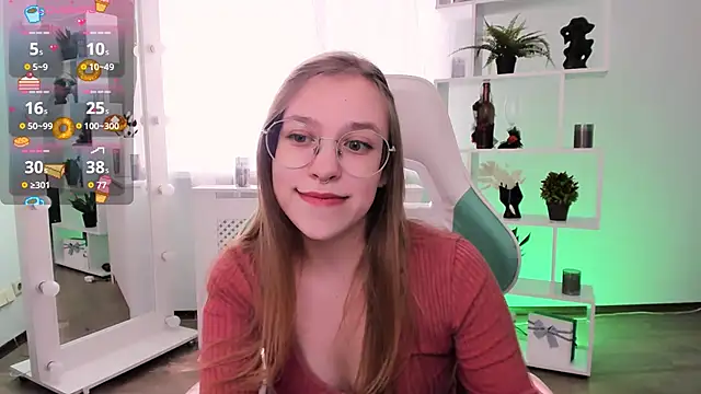 LayriantaVee online show from March 23, 2026, 7:23 am