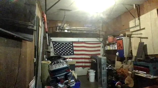 clitstitsandbongrips online show from November 18, 2025, 12:16 am