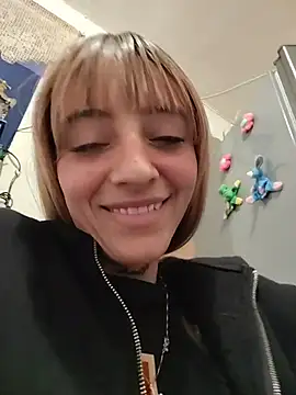 Dani pegin online show from December 17, 2025, 1:11 am