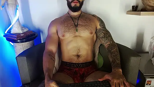 Morgann jones online show from July 7, 2026, 4:37 am