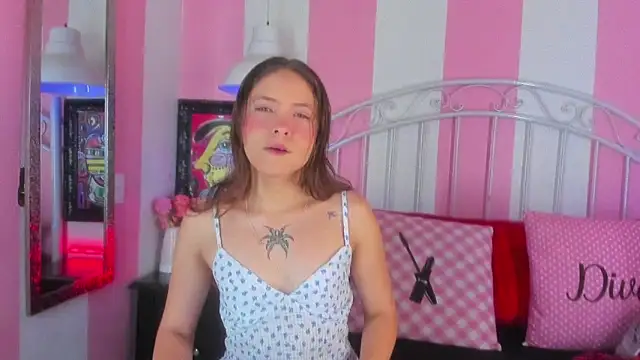 Liah Grey8 online show from May 19, 2026, 9:10 pm