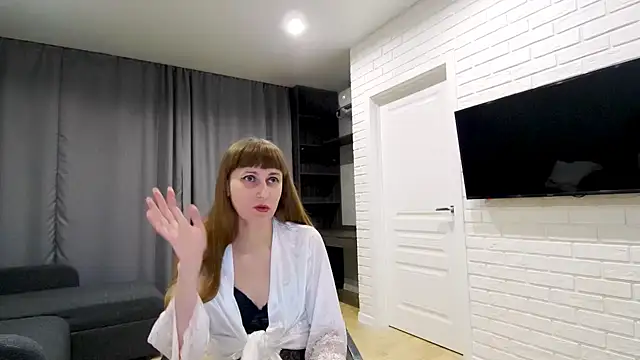 Daniella Lorente online show from April 10, 2026, 2:50 am