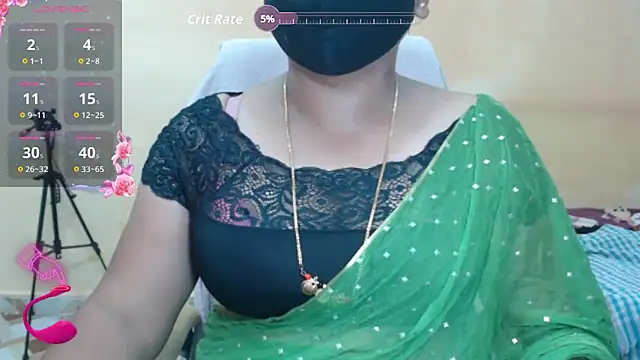 Snapshot of Queen_sakshi chatting on September 9, 2025, 6:02 am Queen sakshi online show from September 9, 2025, 6:02 am