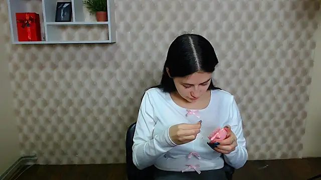 AliceSexyyy  online show from November 22, 2025, 6:01 am