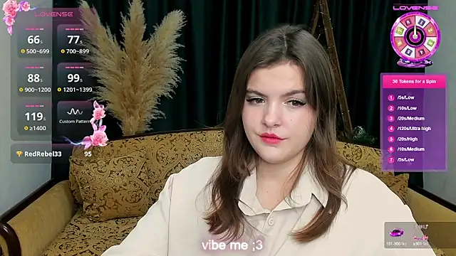 showmeparadise online show from January 4, 2025, 12:49 pm