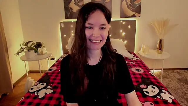 Emily Strikeee online show from May 21, 2026, 2:07 am