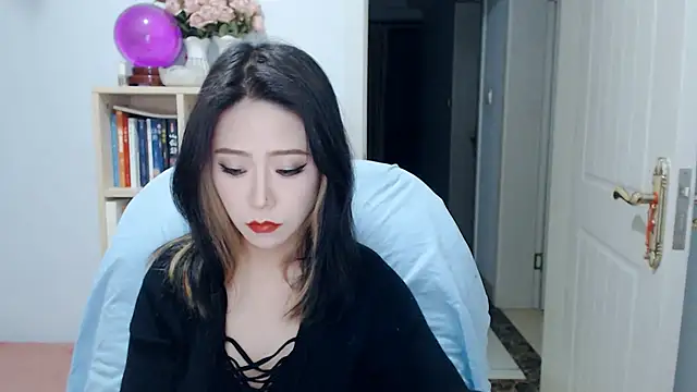 Snapshot of SuSushi728 chatting on May 1, 2026, 3:49 pm SuSushi728 online show from May 1, 2026, 3:49 pm