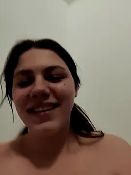 leeya lee online show from February 24, 2025, 5:11 am