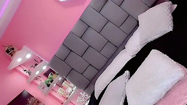 Baddinner online show from February 22, 2025, 5:02 am