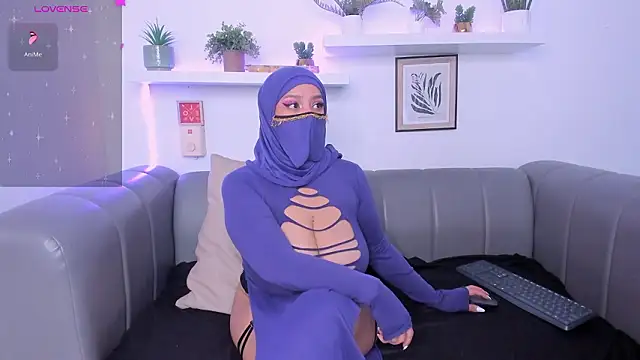 cloe sirena online show from March 12, 2026, 2:34 pm