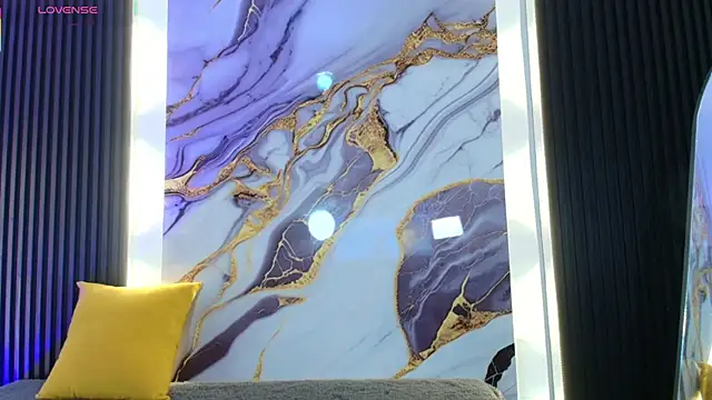 Lil eva2 online show from April 3, 2026, 7:34 pm