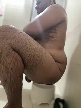 Snapshot of ved240 chatting on March 24, 2026, 12:43 pm ved240 online show from March 24, 2026, 12:43 pm