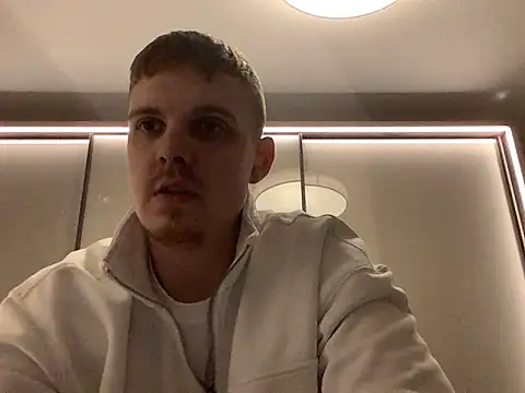 Snapshot of neilho1 chatting on January 17, 2025, 6:54 pm neilho1 online show from January 17, 2025, 6:54 pm