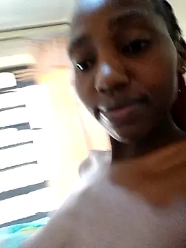 Beee25 online show from December 1, 2025, 8:52 am