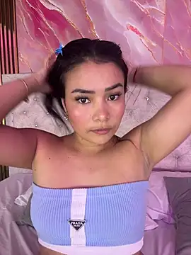 Rousse blue online show from November 26, 2025, 3:40 am