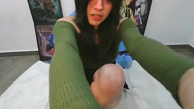 Elsa sweet online show from November 20, 2025, 3:39 am