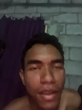 Snapshot of Reynold2608 chatting on April 3, 2026, 3:37 am Reynold2608 online show from April 3, 2026, 3:37 am