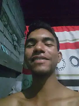 Snapshot of Reynold2608 chatting on July 7, 2026, 2:03 am Reynold2608 online show from July 7, 2026, 2:03 am