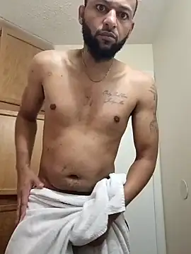 Snapshot of mlambert0259 chatting on November 25, 2025, 10:37 am mlambert0259 online show from November 25, 2025, 10:37 am