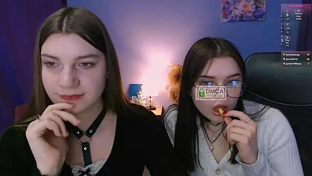 Snapshot of pure_radiance1 chatting on January 11, 2025, 12:40 pm pure radiance1 online show from January 11, 2025, 12:40 pm