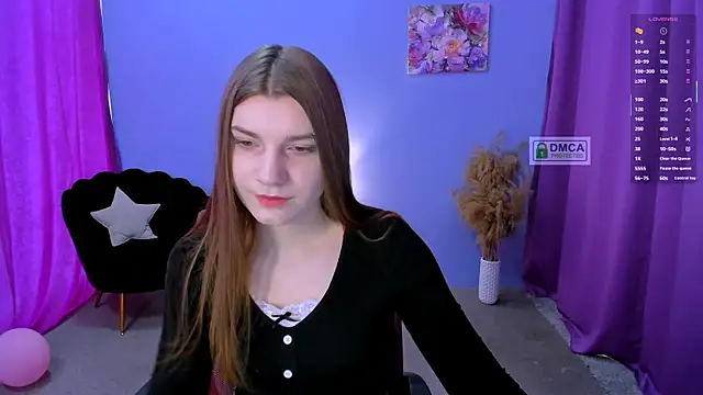 Snapshot of pure_radiance1 chatting on February 12, 2025, 9:42 am pure radiance1 online show from February 12, 2025, 9:42 am
