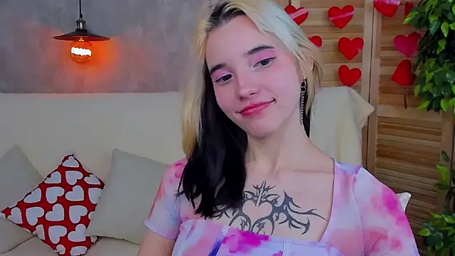 Snapshot of as1an_girlfriend chatting on February 12, 2025, 6:40 am as1an girlfriend online show from February 12, 2025, 6:40 am