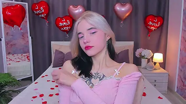 Snapshot of as1an_girlfriend chatting on February 13, 2025, 3:29 am as1an girlfriend online show from February 13, 2025, 3:29 am