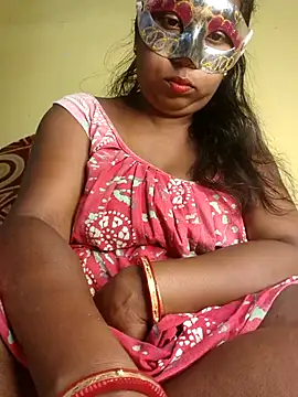 Snapshot of tinabhabhi chatting on April 27, 2026, 10:13 am tinabhabhi online show from April 27, 2026, 10:13 am