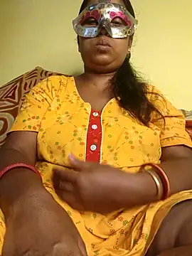 Snapshot of tinabhabhi chatting on April 28, 2026, 9:47 am tinabhabhi online show from April 28, 2026, 9:47 am