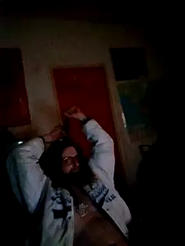 Ozomitro online show from March 5, 2025, 10:43 pm