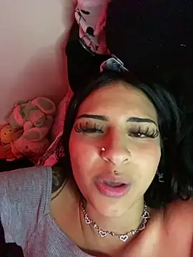 Hilary pinkk online show from March 23, 2025, 7:09 am