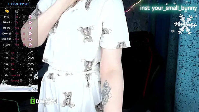 Your small bunny online show from January 17, 2026, 1:32 am