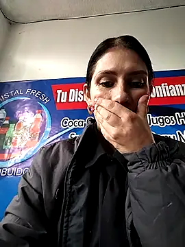 Alysson-- online show from September 12, 2025, 2:17 pm