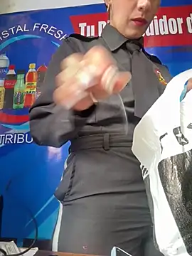 Alysson-- online show from November 25, 2025, 1:44 pm