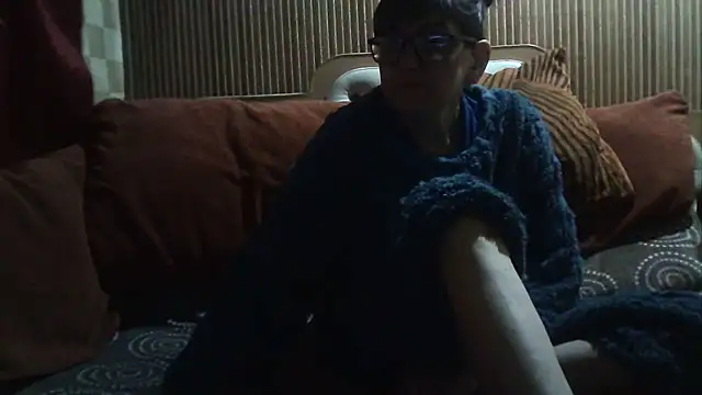 Snapshot of AlanaLaDream chatting on March 13, 2025, 4:23 pm AlanaLaDream online show from March 13, 2025, 4:23 pm