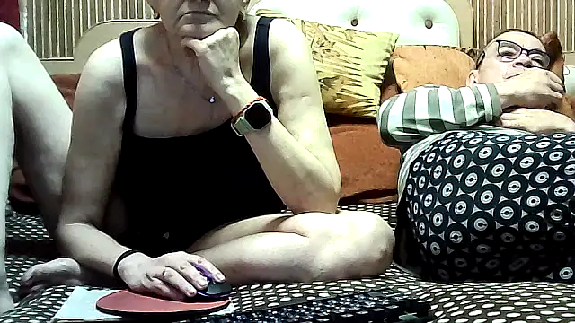 Snapshot of AlanaLaDream chatting on July 29, 2026, 6:39 pm AlanaLaDream online show from July 29, 2026, 6:39 pm
