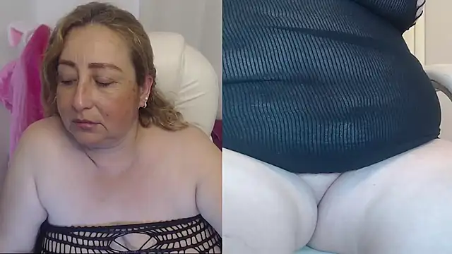 Snapshot of Abby_Halliwey chatting on March 21, 2025, 6:29 pm Abby Halliwey online show from March 21, 2025, 6:29 pm