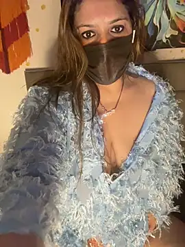 Reena Darlinggg online show from December 23, 2024, 7:09 pm