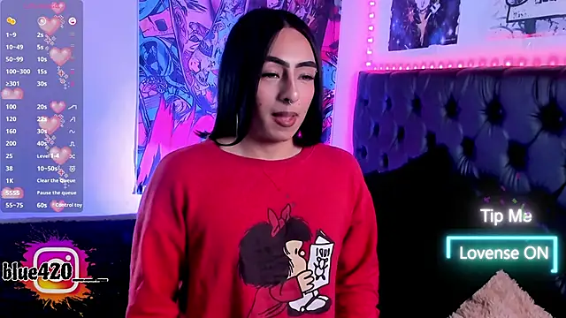 Skyler  blue4 online show from December 13, 2025, 10:48 pm