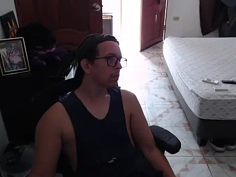 Pit xxz online show from September 23, 2025, 3:26 pm