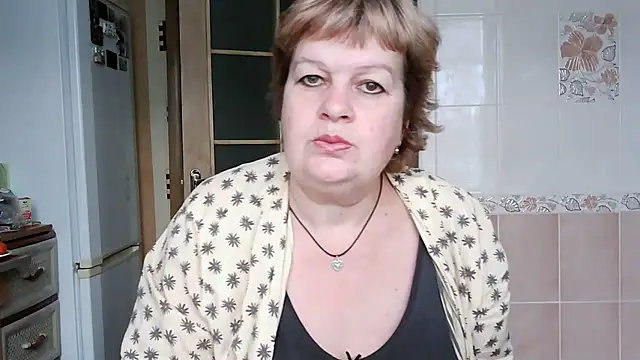 Snapshot of Ettie_Tonia chatting on January 19, 2025, 1:33 pm Ettie Tonia online show from January 19, 2025, 1:33 pm