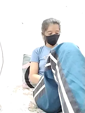 Cute-Ridhima online show from November 1, 2025, 4:03 am