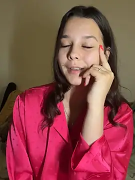 Snapshot of PoppyRobinson chatting on December 19, 2024, 6:12 pm PoppyRobinson online show from December 19, 2024, 6:12 pm