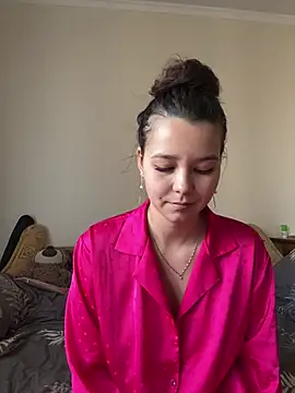 Snapshot of PoppyRobinson chatting on December 22, 2024, 8:16 am PoppyRobinson online show from December 22, 2024, 8:16 am